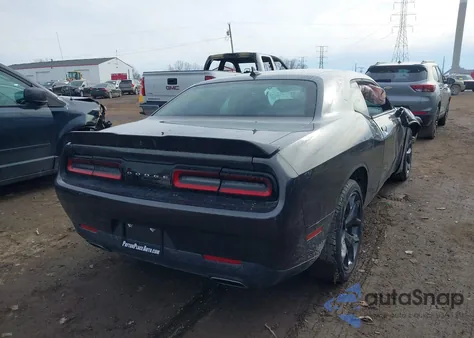 2017 Dodge Challenger Sxt из США, поврежденный, VIN 2C3CDZAG0HH594523